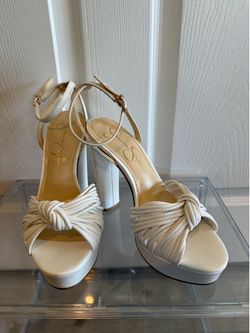Jessica Simpson White Platform Heels