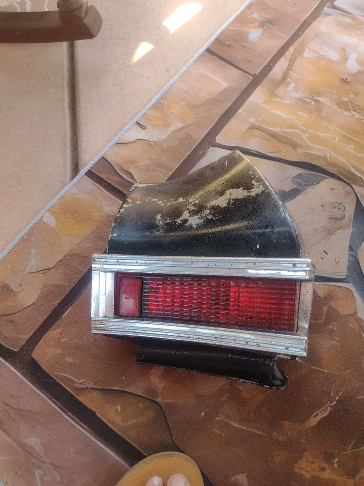68 Chevelle Passenger Fender Corner Light