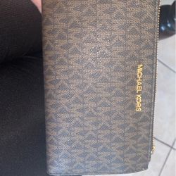 MK wallet