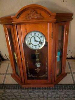 Vintage 1990 Centurion 31 Day Chime Wall Clock