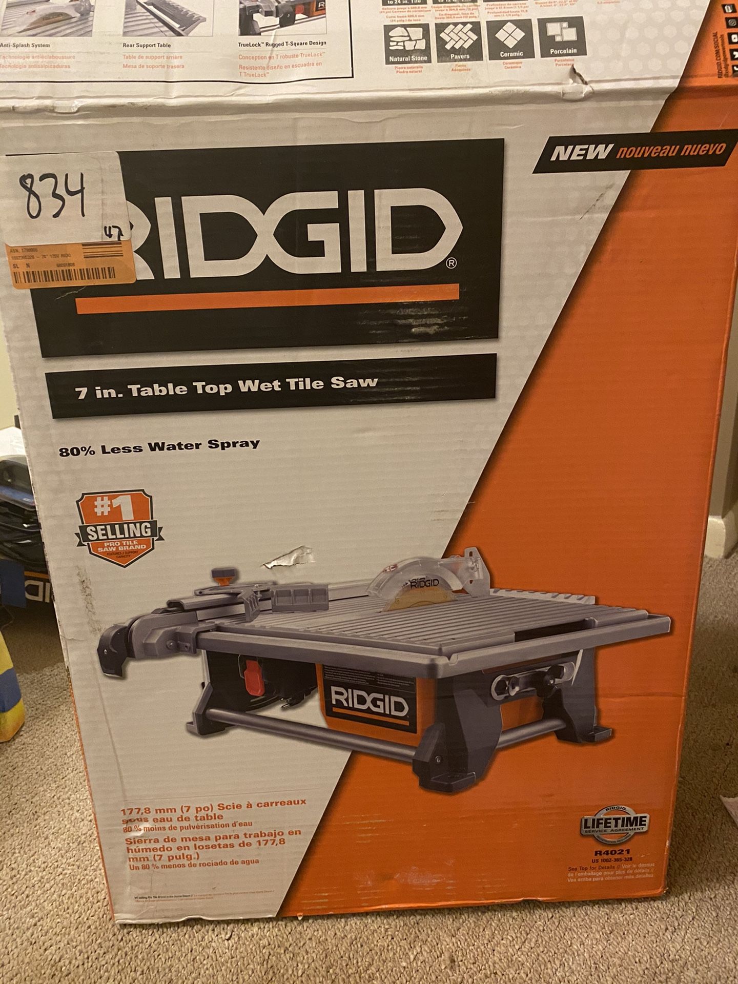 Ridgid 7” Table Top Wet Tile Saw - like new + RYOBI submersible pump for tile saw