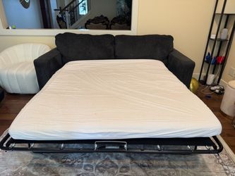 Ashley Altari Queen Sleeper Sofa w/ Memory Foam Mattress – Dark Gray