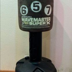 Century wavemaster super x free standing punching bag