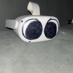Oculus Quest 2. READ DESCRIPTION!!