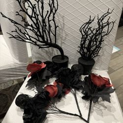 Halloween Floral Decor 