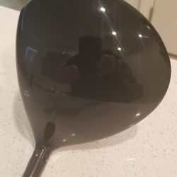 TaylorMade R9 Driver, 10.5 Degree, Fubuki Shaft (Reg), Great Shape!! $100