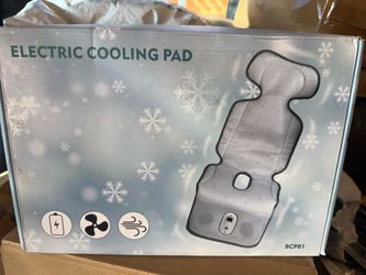 Cooling pad new in box$15