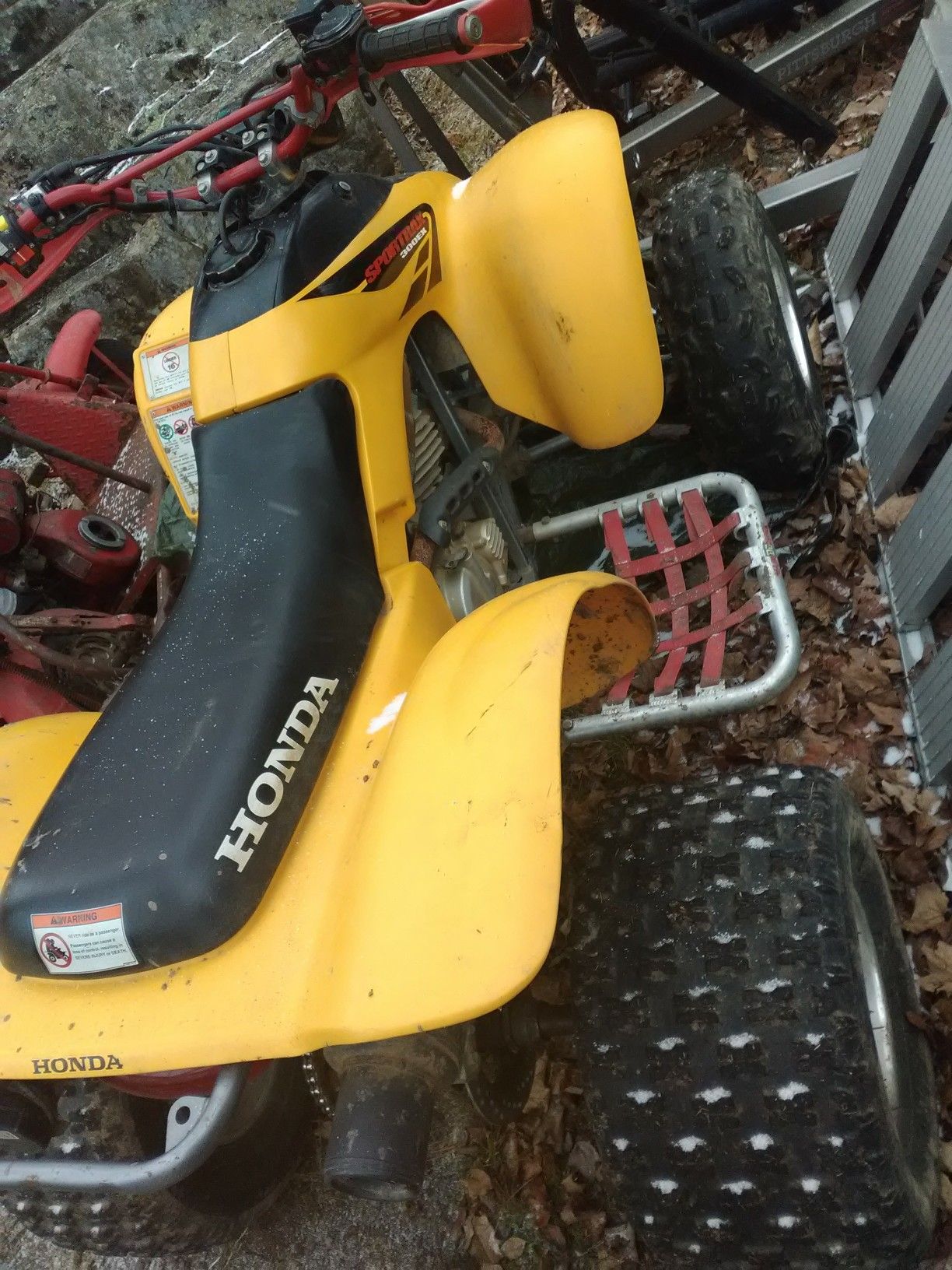 Mint condition 2002 Honda sporttrax quad W title