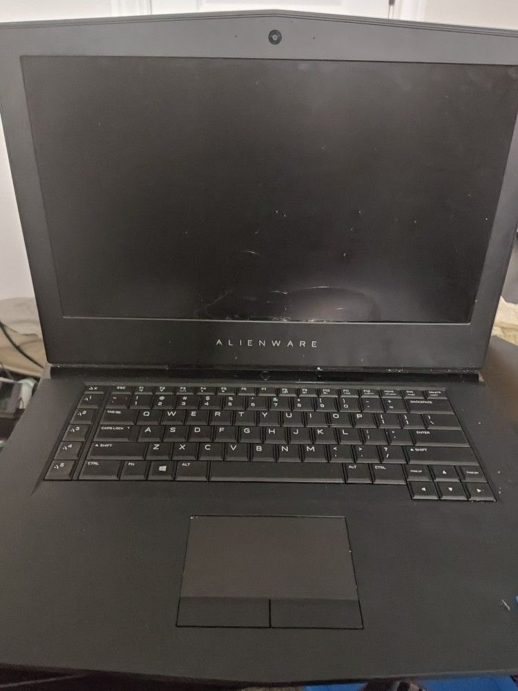 Alienware 15 R4 Gaming Laptop