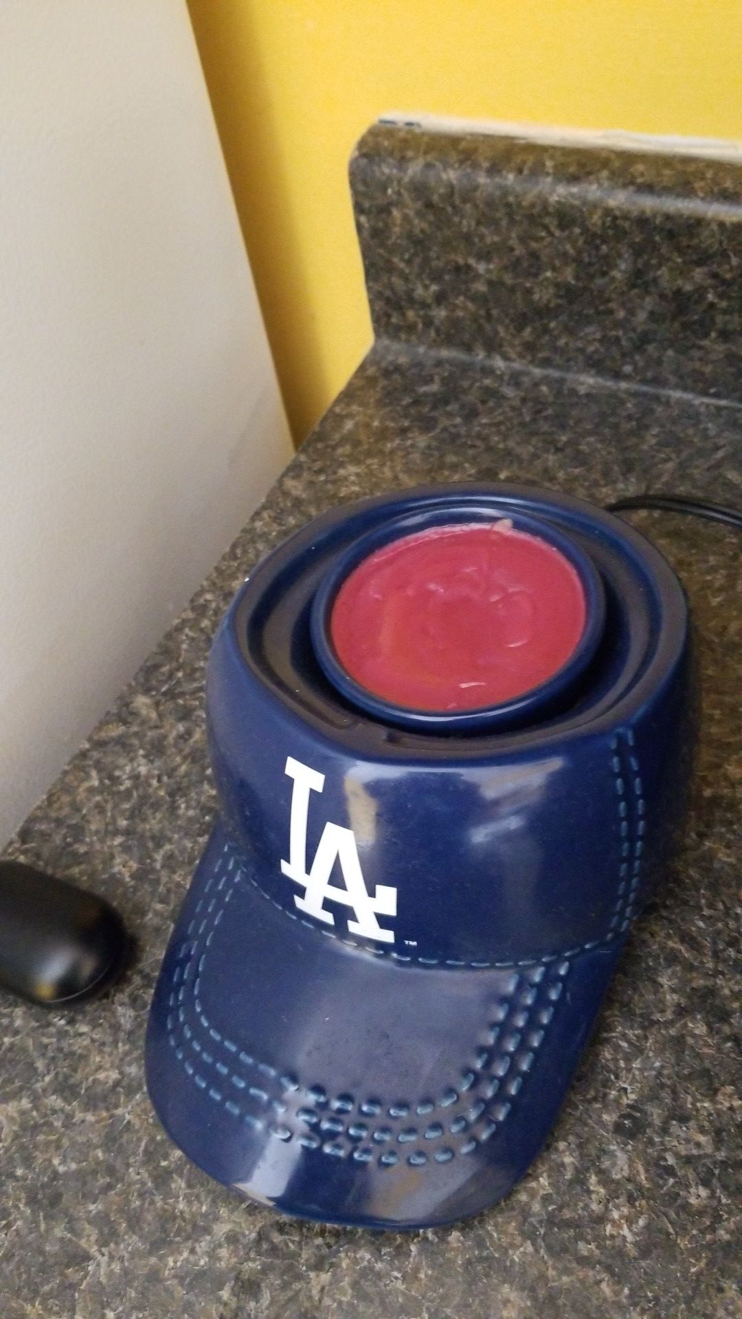 La Dodgers candle wax warmer