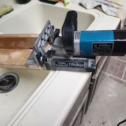 USED VIRUTEX BISQUIT JOINER. WORKS GREAT