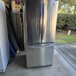 LG French Door Bottom Freezer Refrigerator 