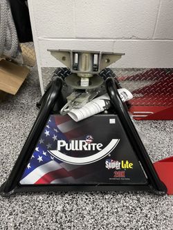 Superlite 20K Four Point (4P) Attachment Fifth Wheel Hitch