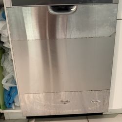 Whirlpool built-in dishwasher