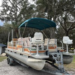 1985 24’ Pontoon