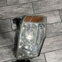 Nissan Titan Headlights 