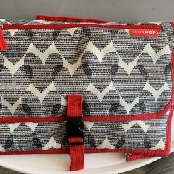 Skip Hop Brand Changing Pad