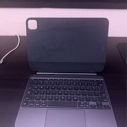 Apple - Magic Keyboard for iPad Pro 11-inch