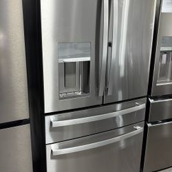 GE French Door Refrigerator 