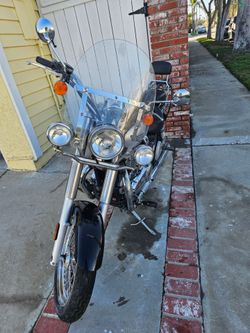 Triumph Bonneville America Motor Cycle Cruiser
