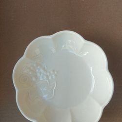 Vintage Red Cliff Ironstone Grape White Serving Bowl