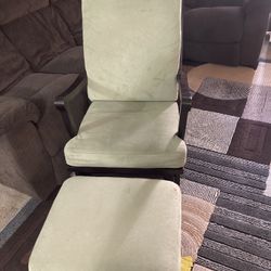 Rocking Chair 