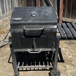 Kingsford Outdoor Grill - Charcoal