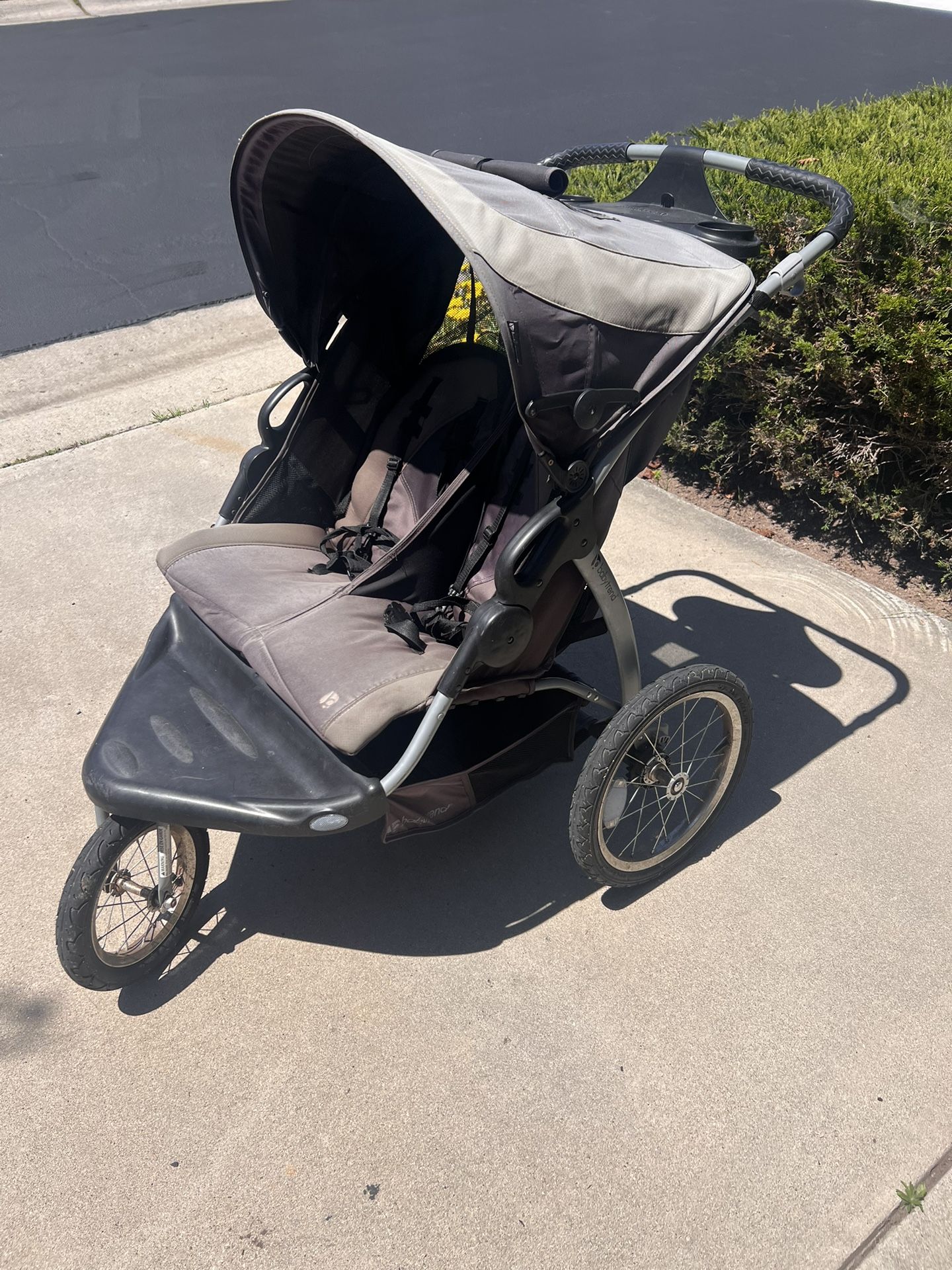 Baby trend Double Stroller