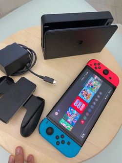 Nintendo Switch Oled * Like New*