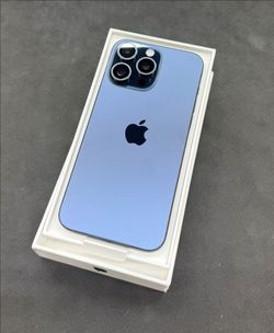 Unlocked iPhones on Sale