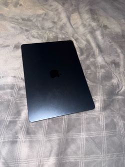 MacBook Air M2