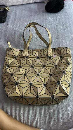 beige/brown bag