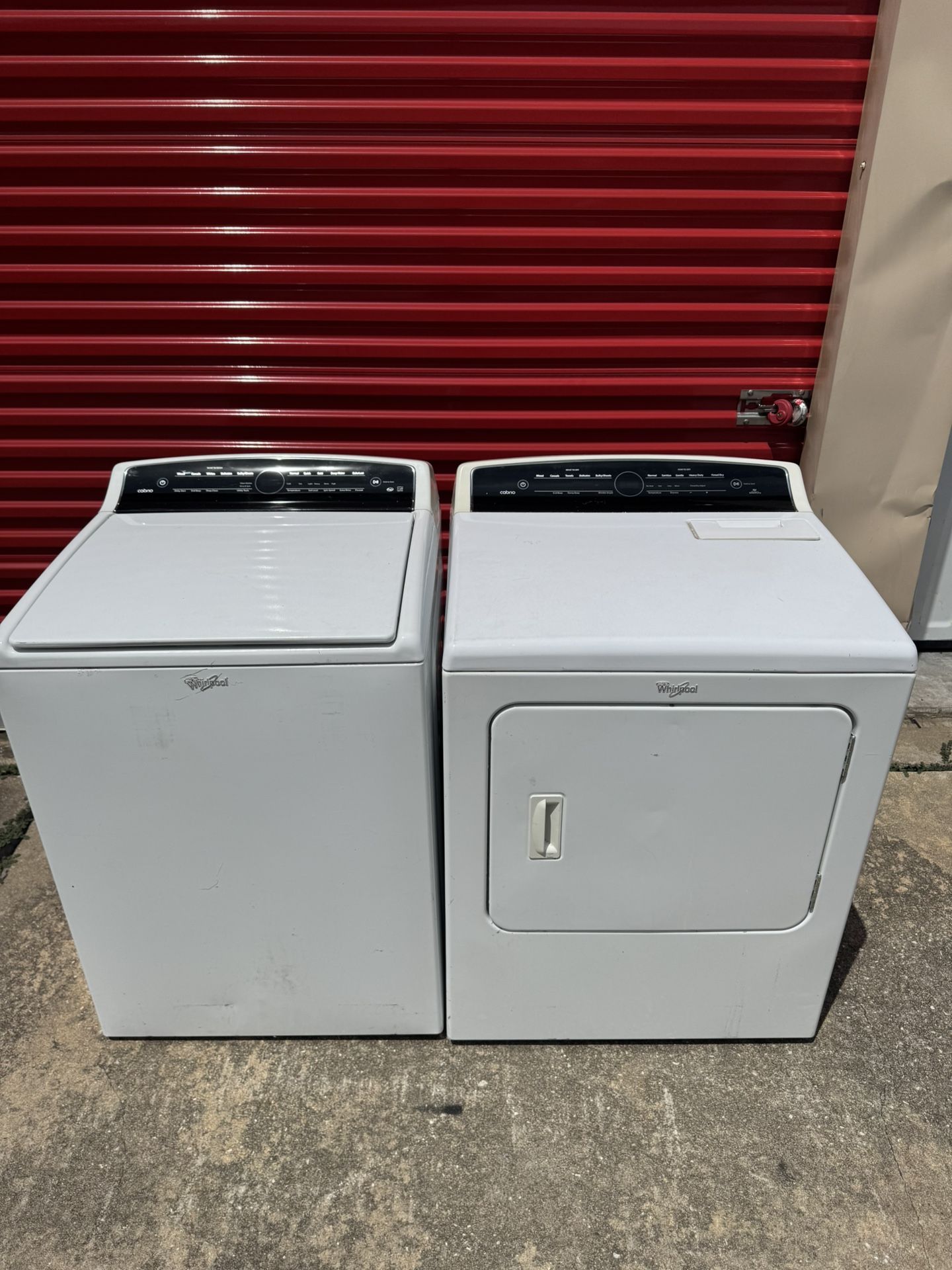 Whirpool cabrio washer and dryer electric set