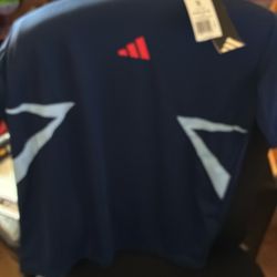 Adidas T Shirt