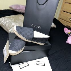 Gucci Shoes Women 