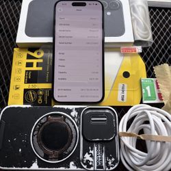 Apple iPhone 16 128GB Factory Unlocked. Flawless Condition. Works W Any Carrier