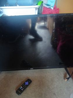 Roku onn smart TV 32"