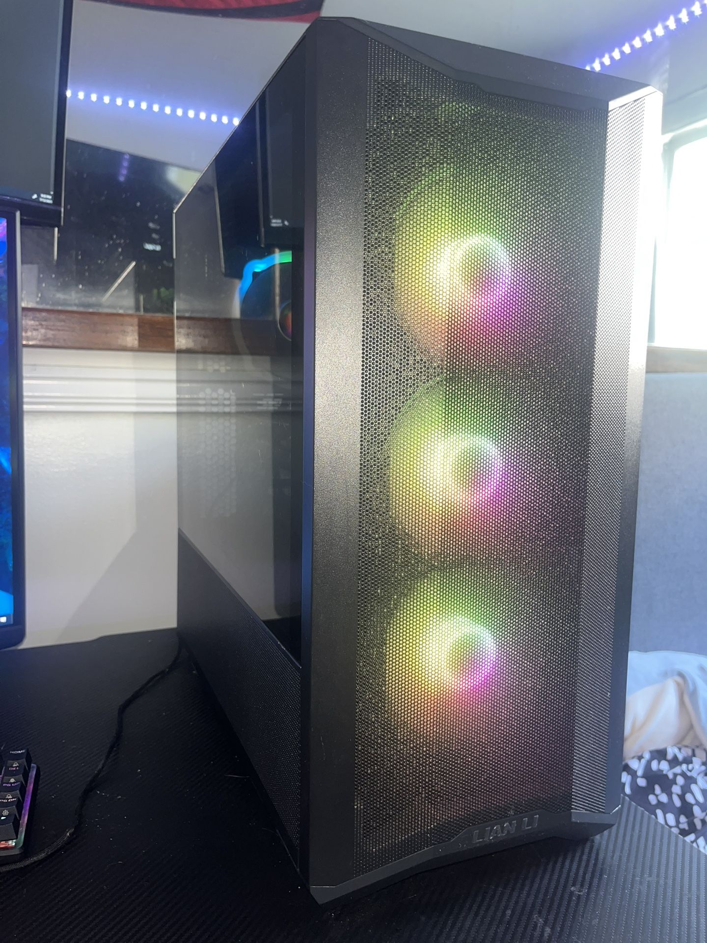 Gaming PC for Sale - RTX 4070 Super / Ryzen 7600X3D / 32GB RAM