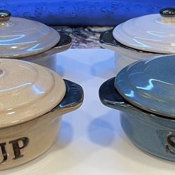 Beautiful Set Of 4 Beautiful SOUP Bowls With Kids 