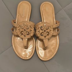 Woman’s  Sz: 5.5, “Circus Sam Edelman” Beige Sandals