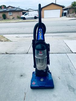 bissell vacuum, see description for details