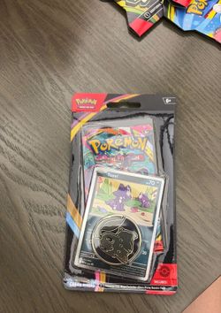 Chaos rising booster pack and promo Pokemon