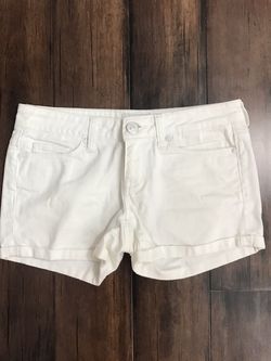 Aeropostale White Cuffed Denim Shorts - Size 00