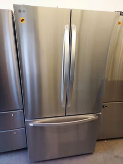 LG 27cu.ft Counter-Depth French-Door Refrigerator