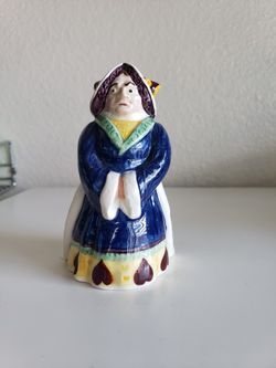 Beswick Queen Of Hearts Alice In Wonderland Series England Royal Doulton 1974