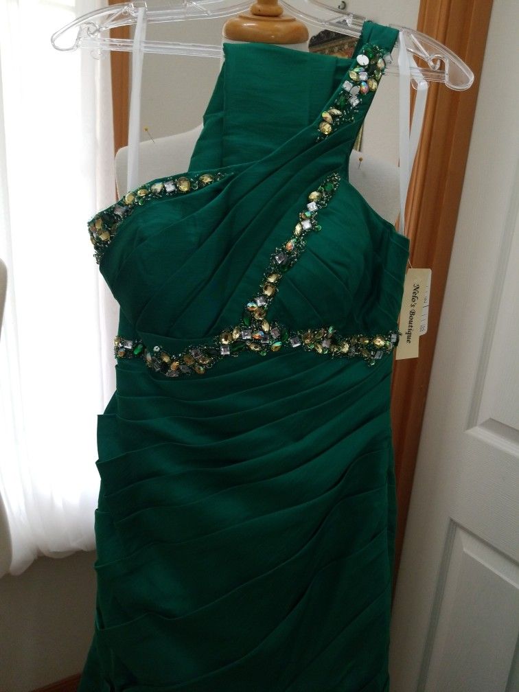 One Strap Emerald Green Sequined Formal Dress Size 4 And 6