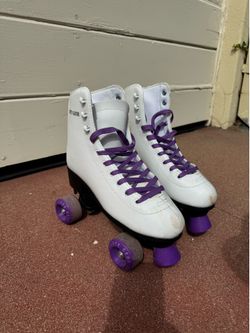 Roller skates (Women’s, size 7)