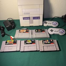 Super Nintendo SNES With Games OBO