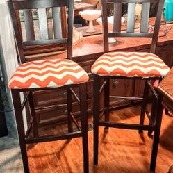 Wood Vertical Ladder Back Rebecca Barstool Set