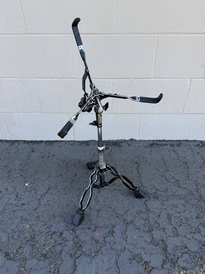Gibraltar Snare Drum Stand - Heavy-Duty, Adjustable, Chrome (Painted)